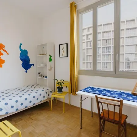 Centrally-located Studio Reuilly-diderot * パリ