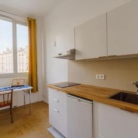 Centrally-located Studio Reuilly-diderot * Paris